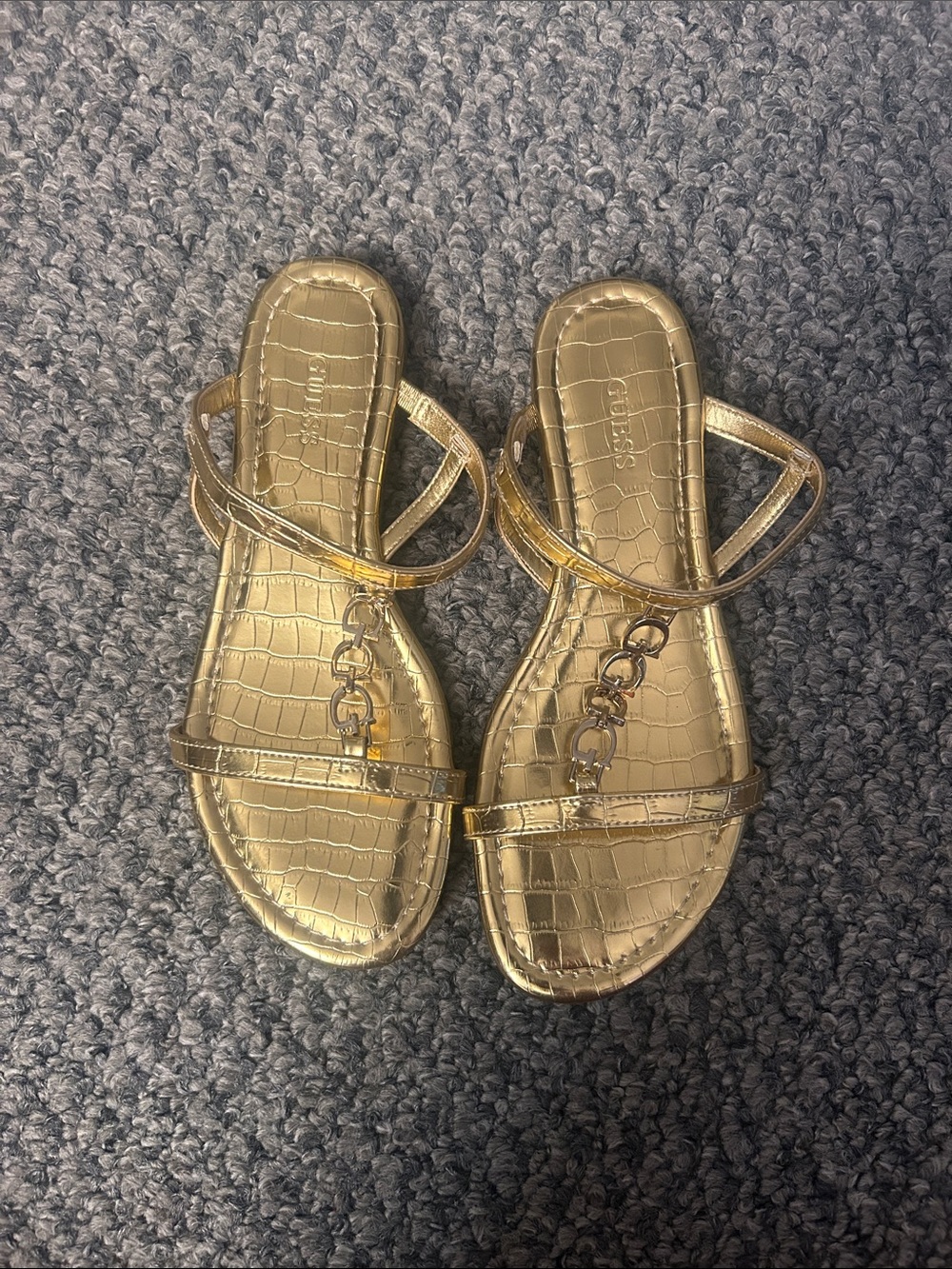 GUESS Metallic Gold Croc-Embossed Chain Strap Slide Sandals
